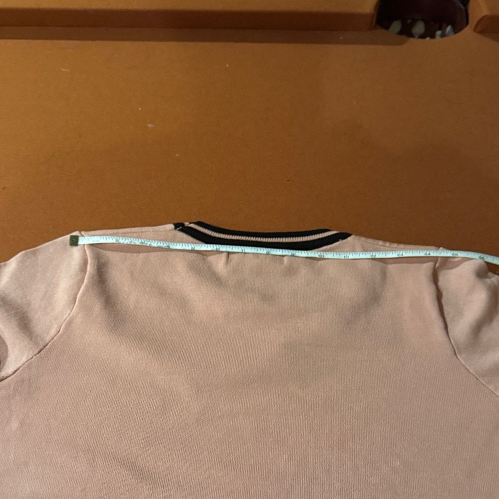 Chanel Mauve Sweater Bling - Picture 9 of 17